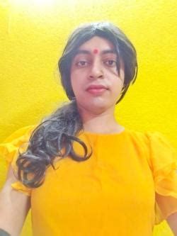 kolkata ladyboy|Meet Local Trans Women in India 